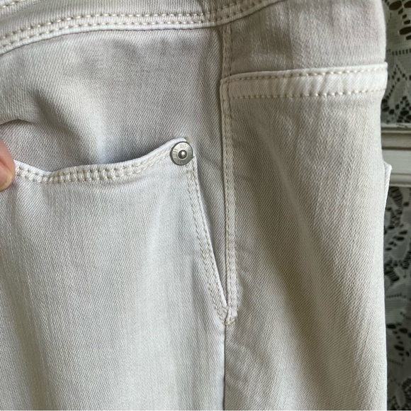 J Jill Denim Authentic Fit Slim Leg Ankle Women’s Size 16P Cream White D… - Picture 6 of 11